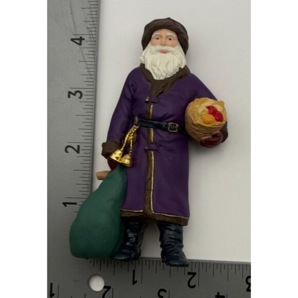Hallmark Keepsake Merry Olde Santa Claus Christmas Ornament Fruit Basket 1995 - Picture 3 of 8